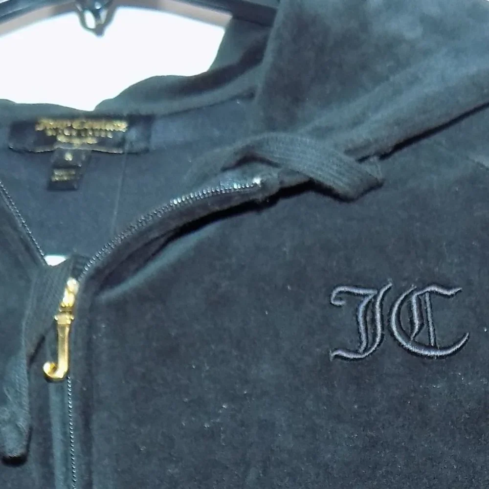 Juicy Couture Black Label Black Velour Hooded Poncho Size Small NWT - Picture 6 of 12